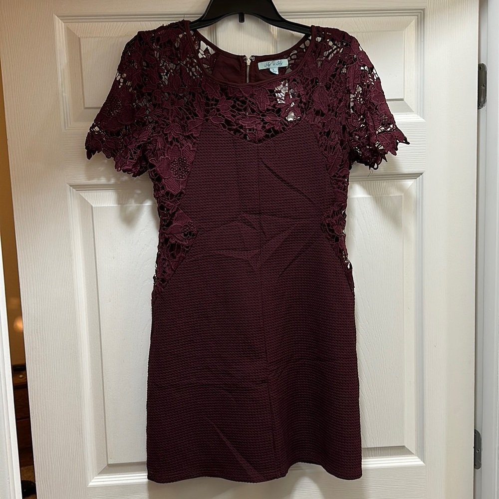 Burgundy NWT size Large fitted dress